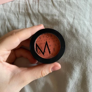 Blush lush - Toppskick.  Säljer denna på flera sidor så skynda på.  Orginalpris: 129kr 