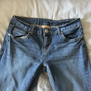 Jeans - Jättefina jeans som tyvärr inte kommer till användning längre.