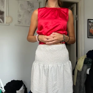 Kjol - Rutig söt kjol