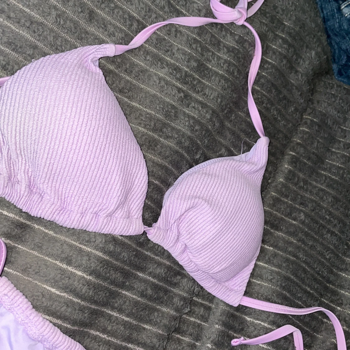 Lila bikini från Spanien  - 90