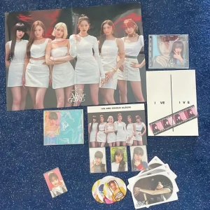 IVE album + photocards - Rensar ut mina album. Skicka gärna ett PM om du undrar något eller vill ha vidare information, jag blir gärna av med detta då jag inte har plats längre. Alla fotokort finns också uft på mitt trading konto @collector_swedn på Instagram :) 