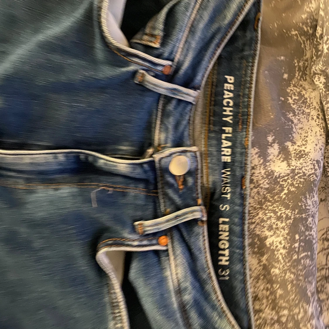 Jeans från bik bok - 90