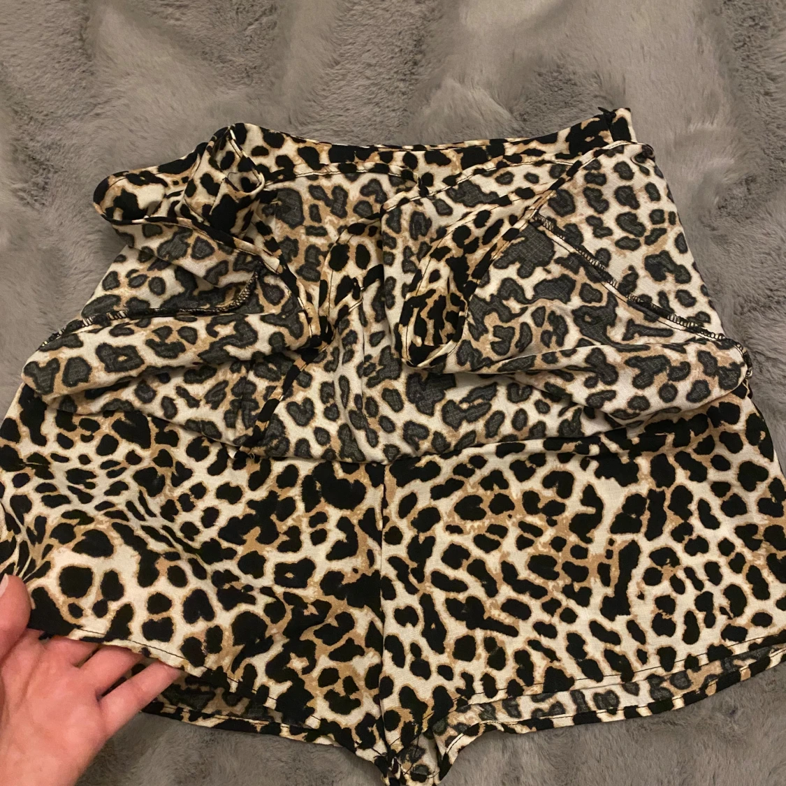 Kort leopardkjol - 93