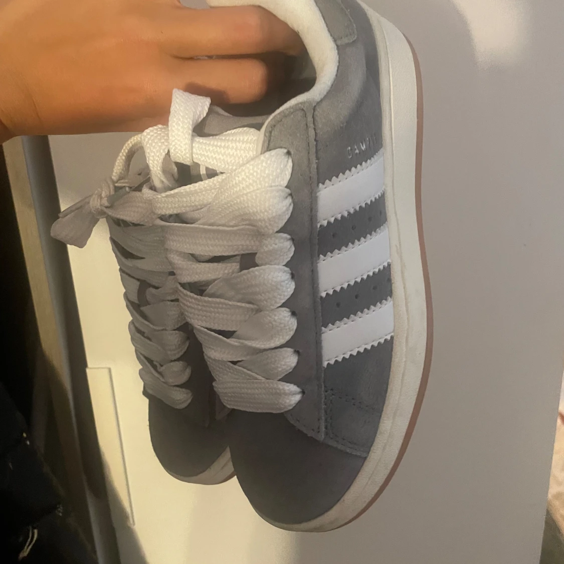 Säljer adidas campus - 91