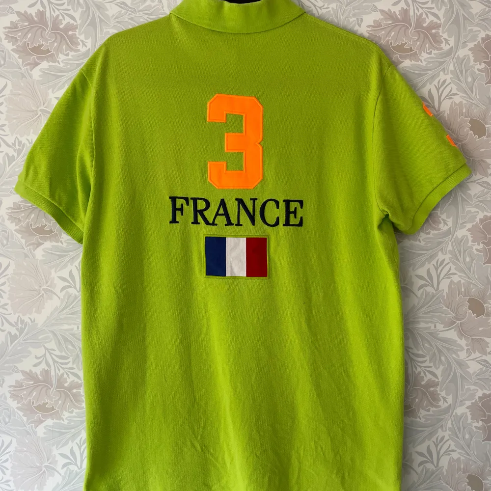 Ralph Lauren France Polo MEDIUM. T-shirts.