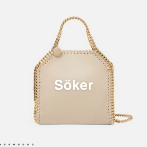 Stella McCartney  - Söker en Stella McCartney väska, modell Falabella Tiny Tote Bag💕 