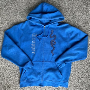 Hoodie - Hoodie från made by trappers. Nypris 800kr