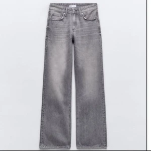 Zara jeans - Brugt få gange. Fejler ingenting. Passes mest 40 da jeg bruger 40
