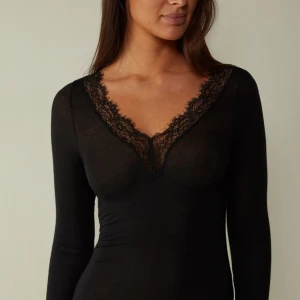 Söker intimissimitröja i S!! byte - Vill ngn byta min tröja i M för en i S? ❤️❤️ hör gärna av dig