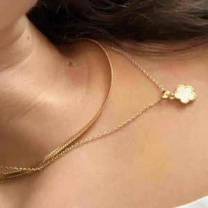 Klöver halsband - Nyskick 💗