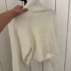 stickad tröja - vit stickad tröja från hm