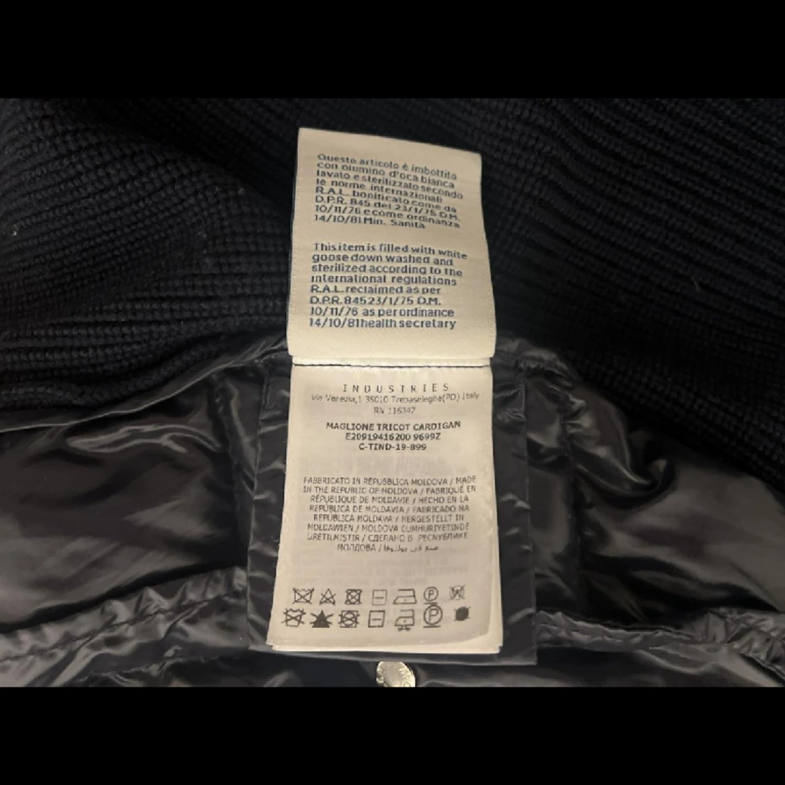 Moncler Cradigan  - 91