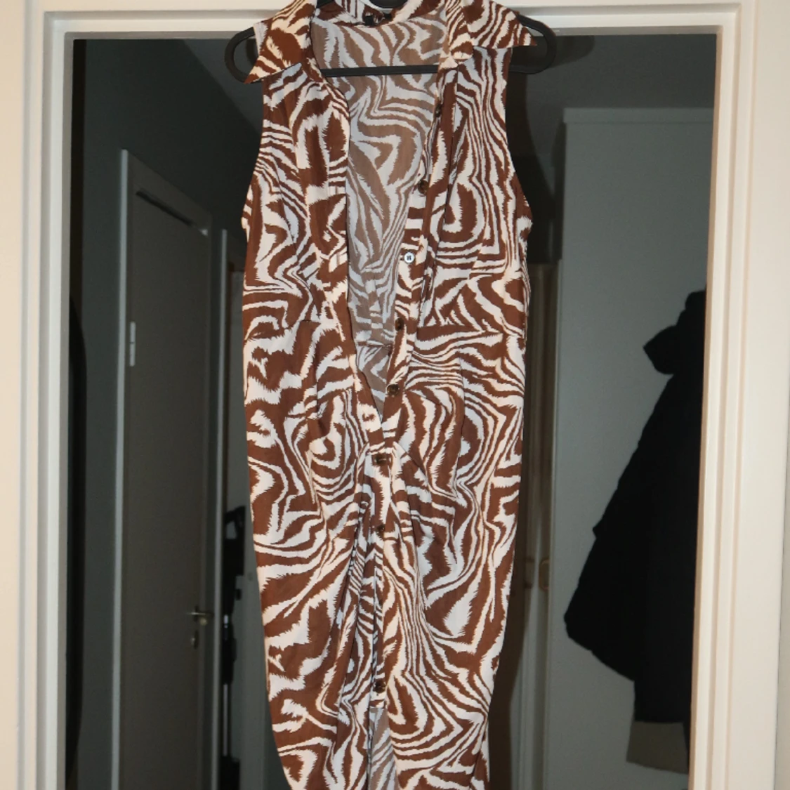 Figursydd klänning från fashion Nova  - 90