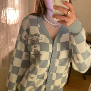 Cinnamoroll tröja💕🎀 - Jättesöt Cinnamoroll tröja. Använder inte den längre💕frakt 68kr