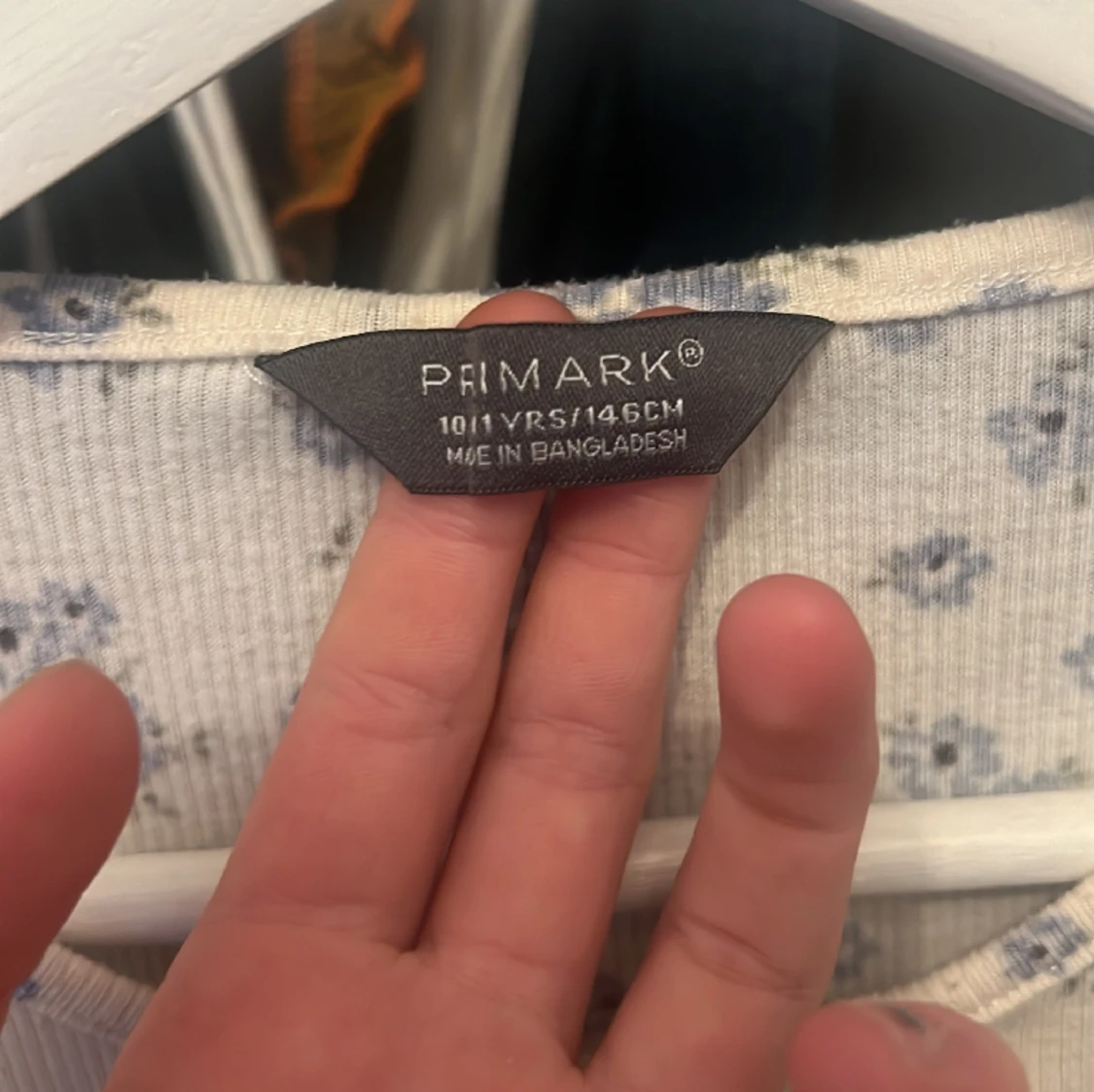 Blommig klänning 🪻 - 1