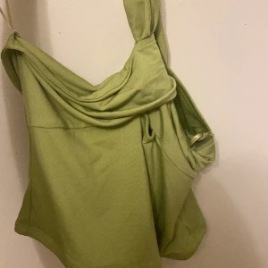 Bik bok topp - Bik bok topp storlek M andvänd ca 2 gånger.