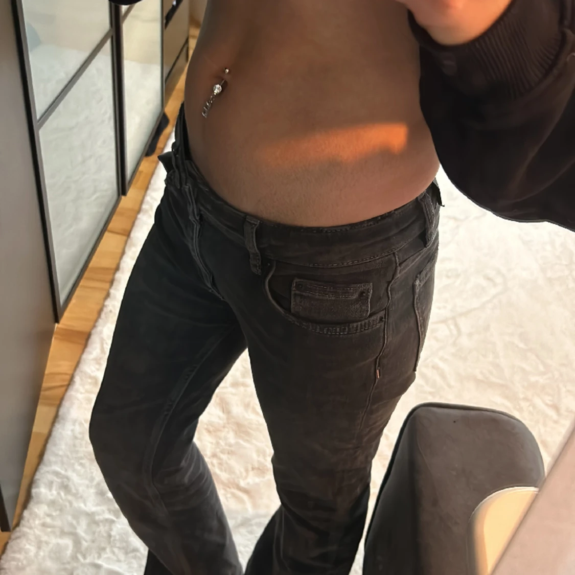 Bootcut mörkgrå jeans - 91