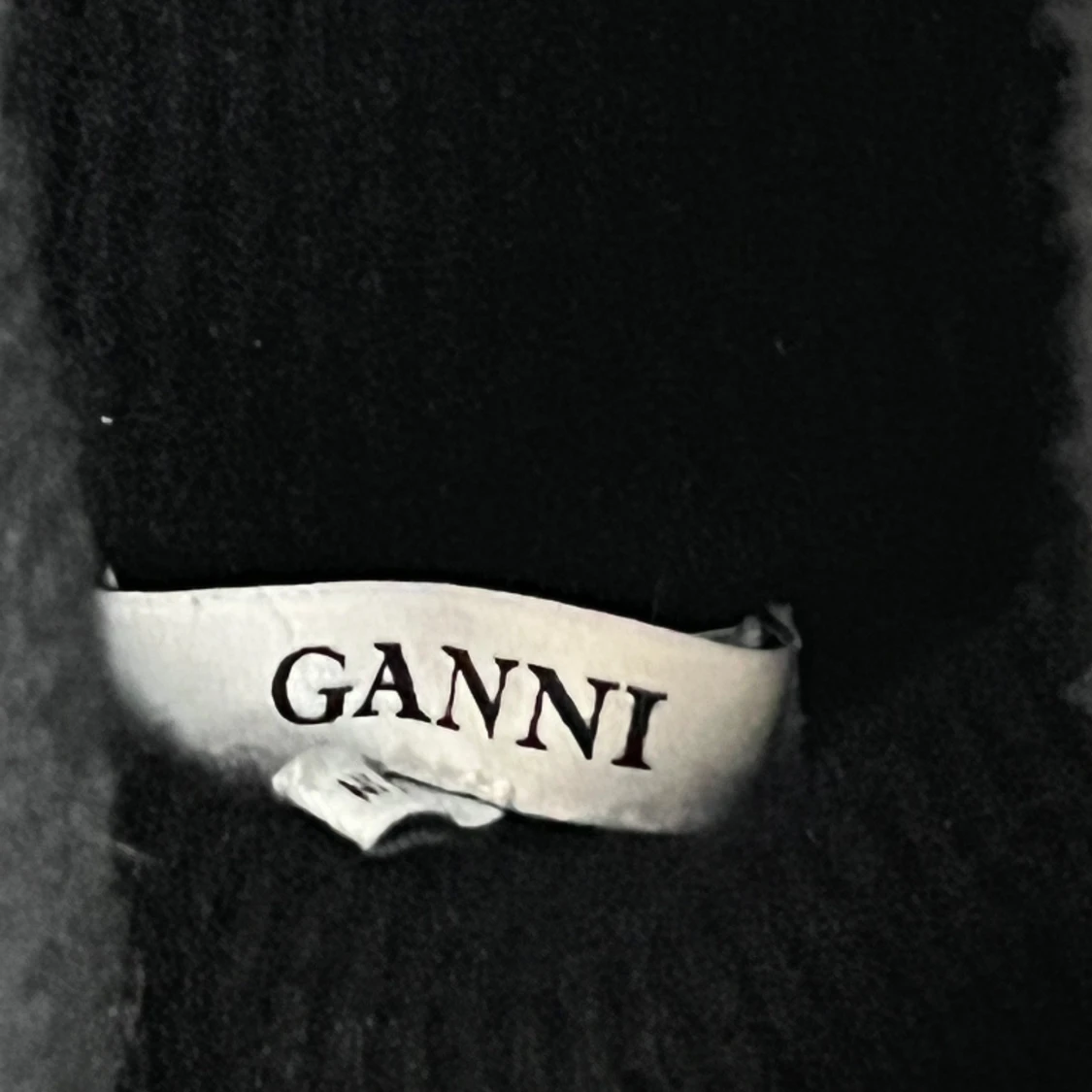 Ganni merino ull med polo - 90