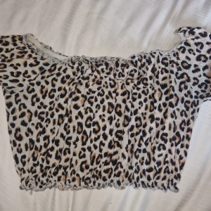 Topp - Fin embart testad topp