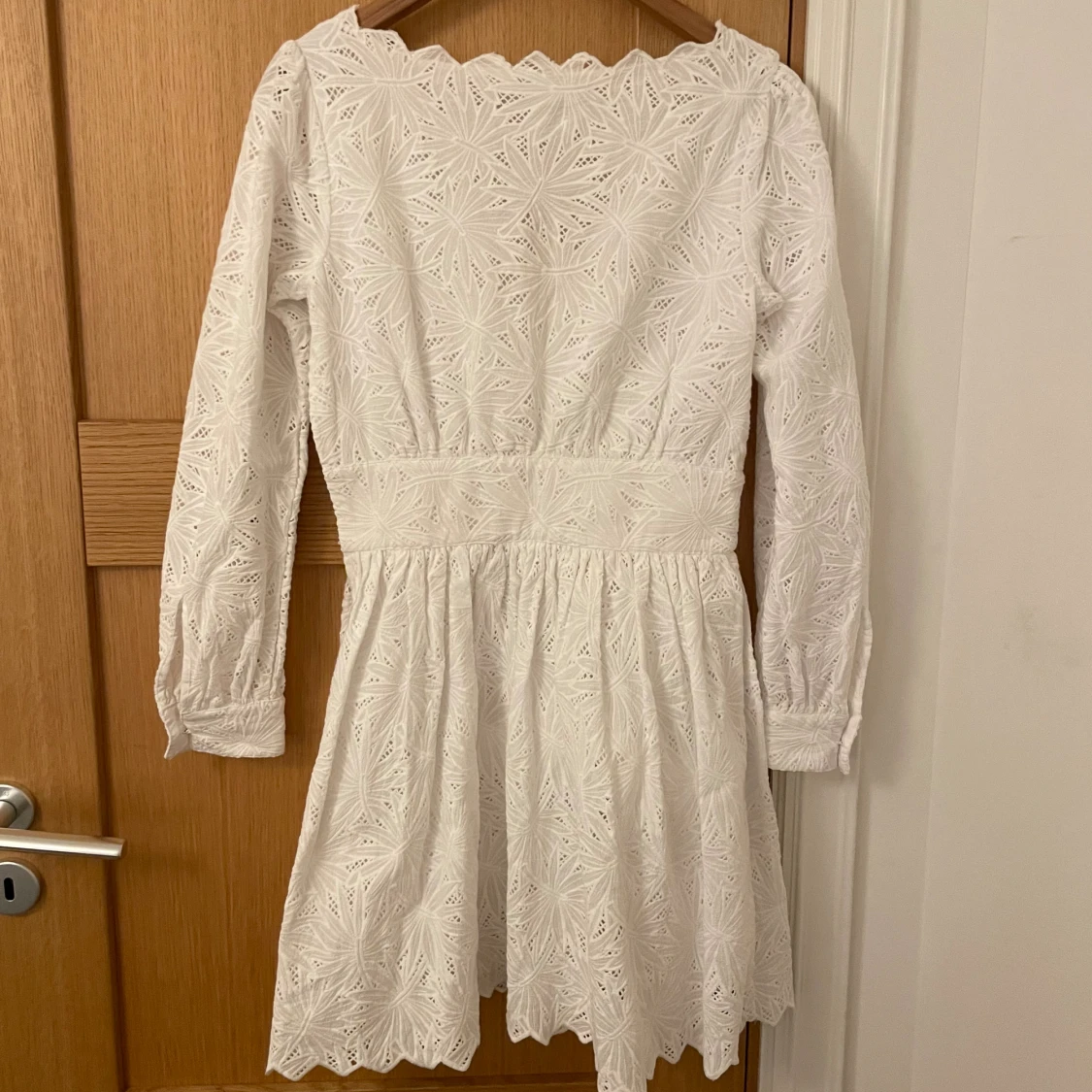 Vit klänning från Michael Kors - 90