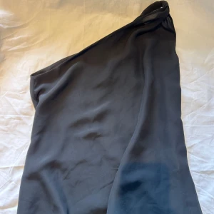 Asymmetrisk topp - Använd fåtal gånger 