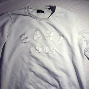 Gant tjocktröja - Strlk M, hyfsat bra skick