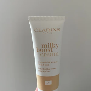 Clarins - Foundation från clarins oanvänd 