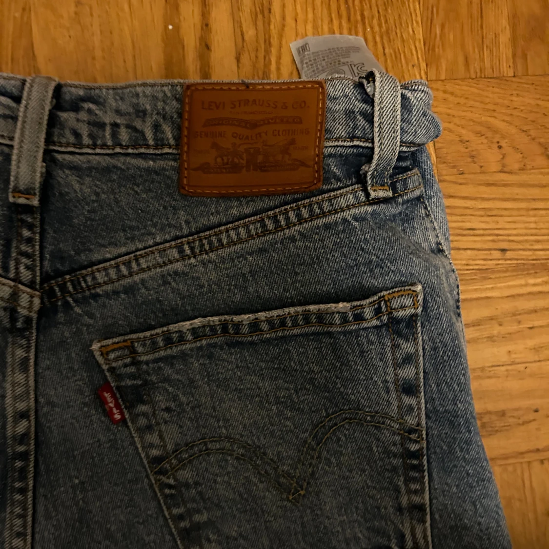 Levi’s byxor, ribcage straight. - 92