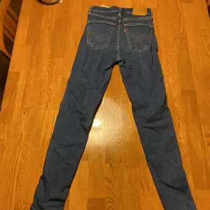 Levis jeans mile high skinny 