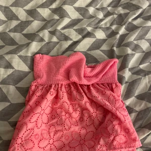 Topp - Rosa topp från Shein  Storlek L men ganska liten  