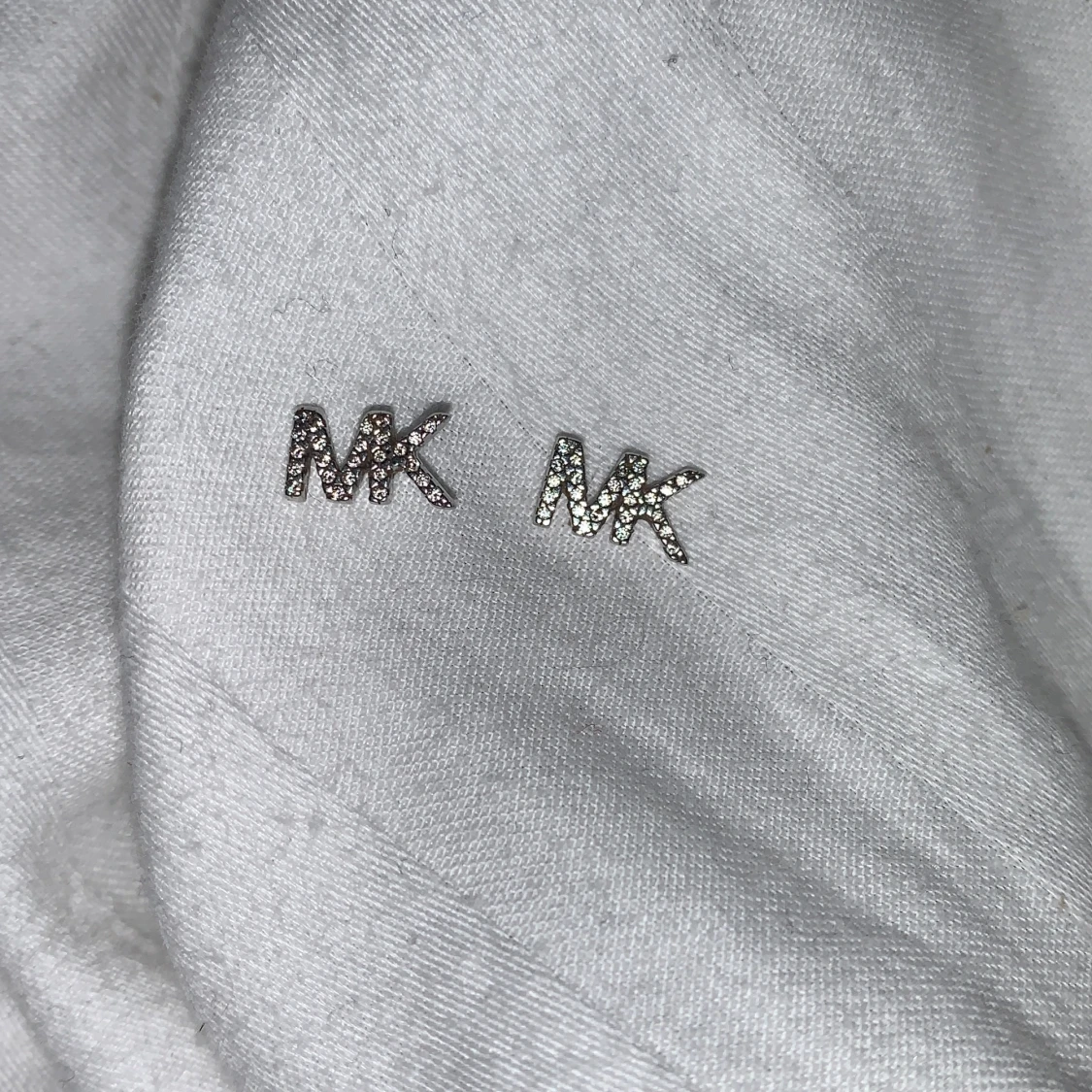 Michael kors örhängen silver - 91