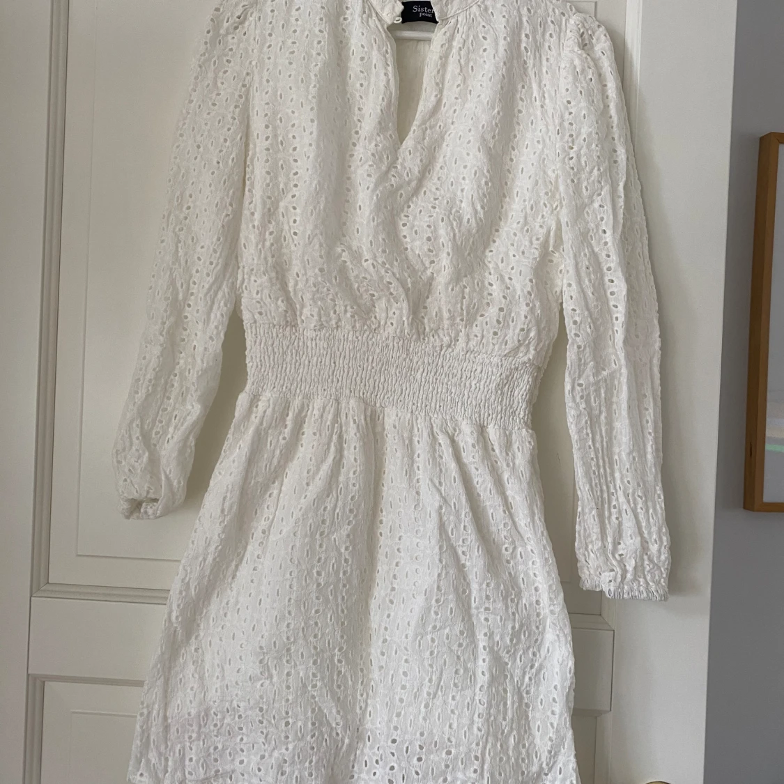 Vit klänning från Sisters point