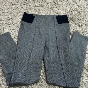 Kostymbyxor - Nya kostymbyxor, oanvända, elastisk vid midjan