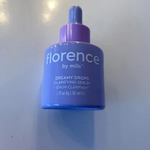 Florence by mills serum - Dreamy drops clarifying serum. Ca 70% kvar. Priset är + frakt. Använd inte köp nu utan kontakta mig privat vid intresse🥰