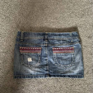 Kjol  - Skit snygg jeans kjol!! 🥰🥰