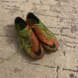 Nike hypervenom  - Nike hypervenom storlek 42,5