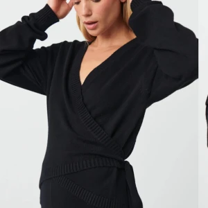 Kofta gina - Super fin kofta med knytning 💗