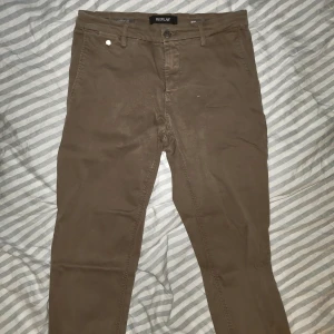 Replay jeans  - Bra skick! Sköna och sitter bra.