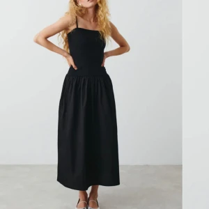 Klänning från Gina Tricot - Svart tubklänning från Gina Tricot, aldrig använd. 💗