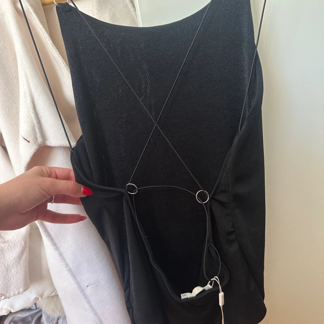 body med öppen rygg