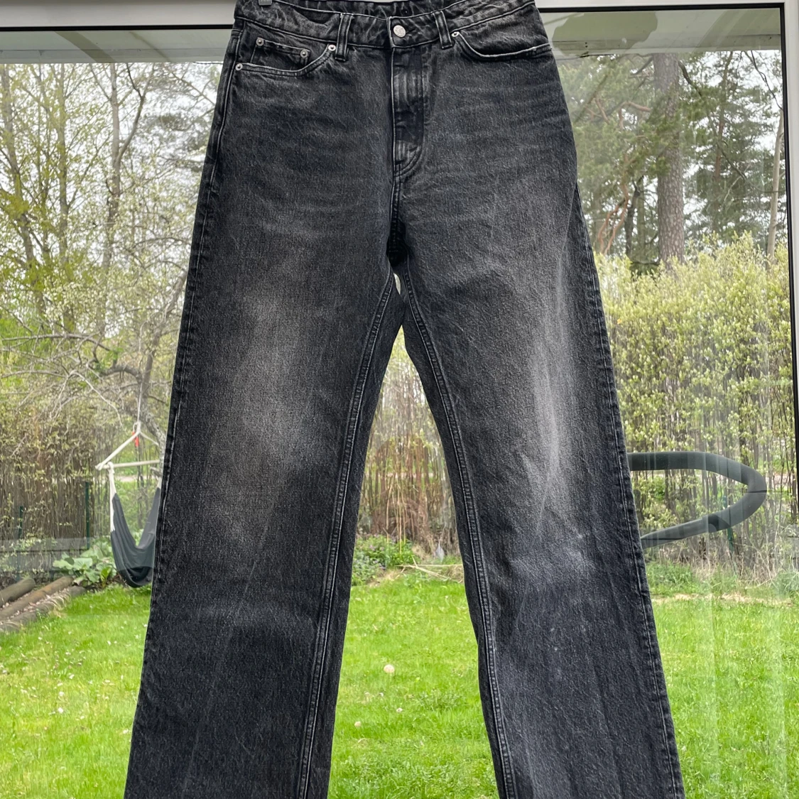 HOPE loose fit jeans på 28