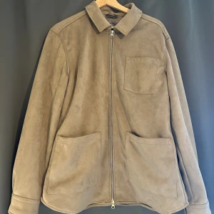 Overshirt från volt - Overshirt från volt, knappt använd.