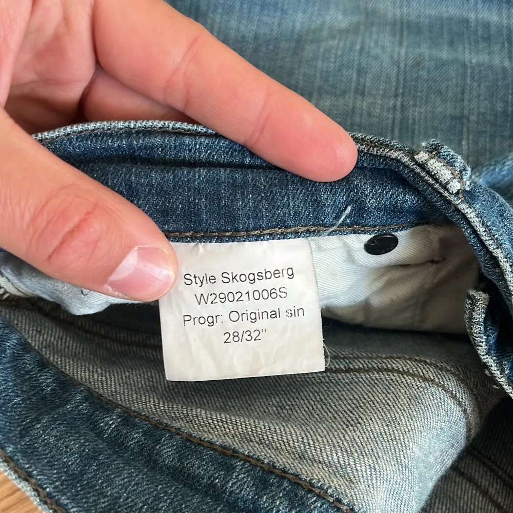 Säljer dessa riktigt feta jeans från Tiger of Sweden för ett riktigt bra pris! Hör av dig för fler bilder eller vid funderingar! 💯. Jeans & Byxor.