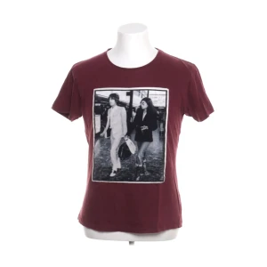 Limitato T-shirt  - T-shirt från Limitato | Skick 9/10 (kolla bilderna) | Ny pris: 1899kr (discontinued modell) | Bara att höra av sig för mer bilder samt funderingar 😁// Mand 