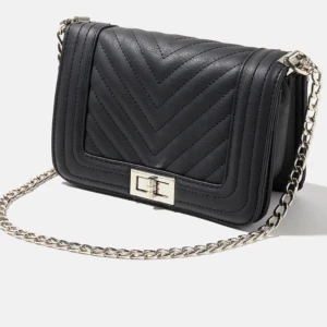 Axelremsväska 🌟 - Säljer en helt ny väska från Ur & Penn. Orginalpris 250kr🌟