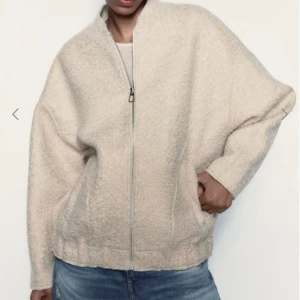 Jacka zara - Supersnygg jacka från zara❤️‍🔥❤️‍🔥knappt använd