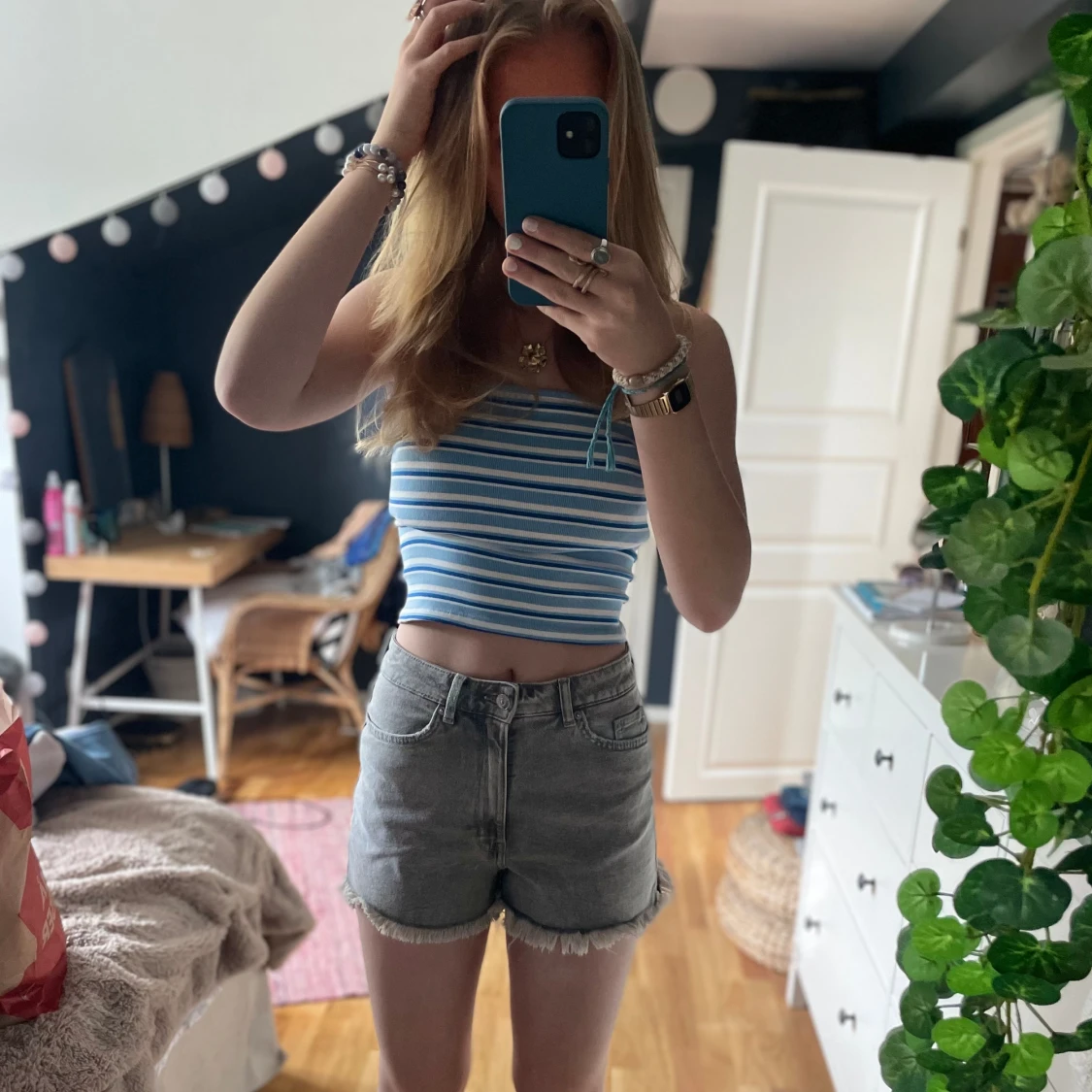Gråa jeans shorts highwaist