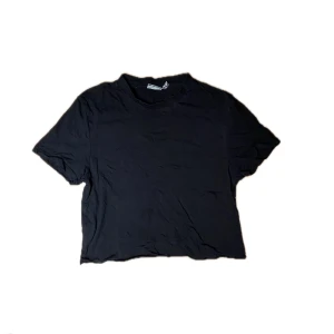 Cropped t-shirt - Croppad tisha