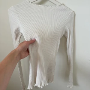 Ribbad topp - Ribbad topp från Nakd💕