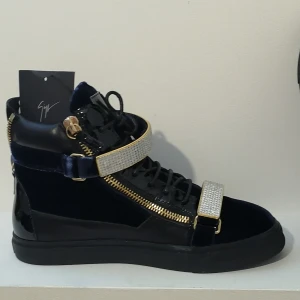 Christian Louboutin skor - Christian Louboutin skor